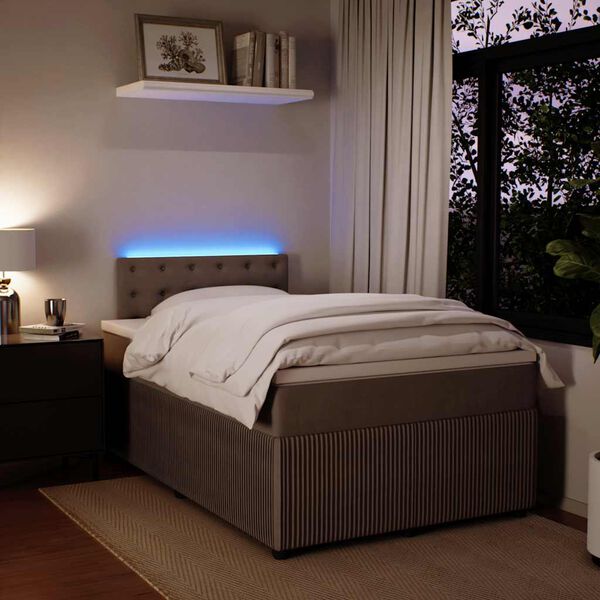 Showing Product Image 4 of 18