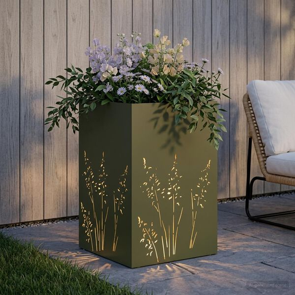 Showing Product Image 3 of 10