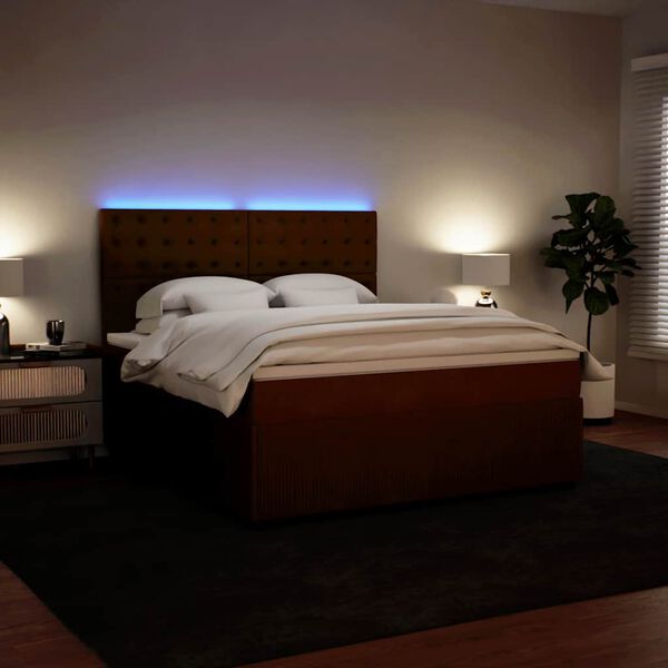 Showing Product Image 4 of 19