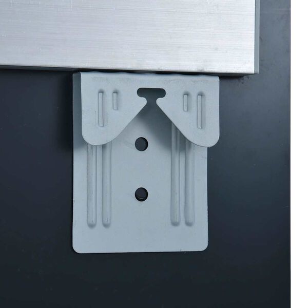 Showing Product Image 3 of 9