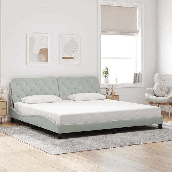 Showing Product Image 4 of 15