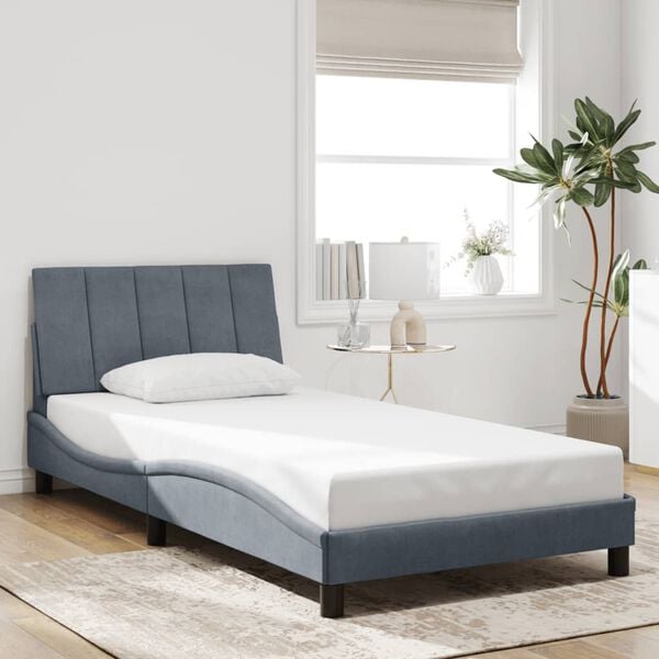 Showing Product Image 4 of 16
