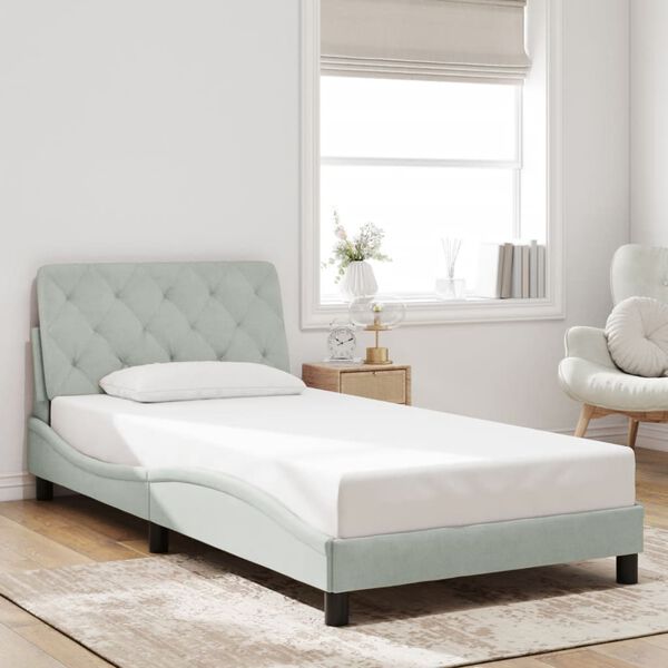 Showing Product Image 4 of 15