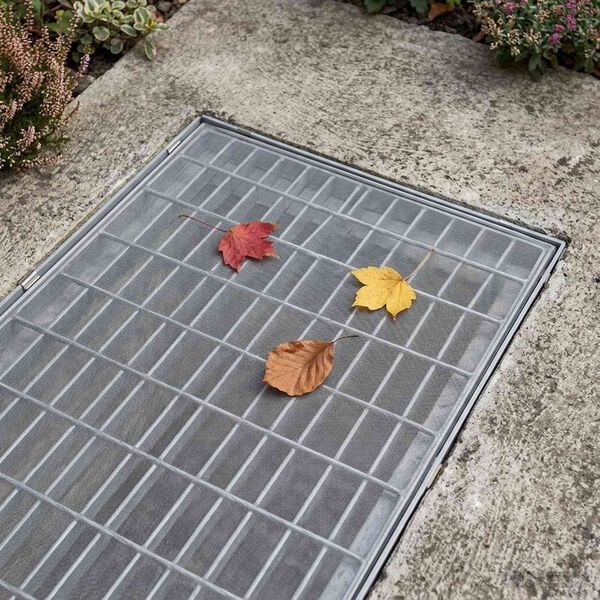 Showing Product Image 2 of 7