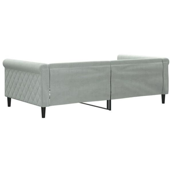 Showing Product Image 4 of 8