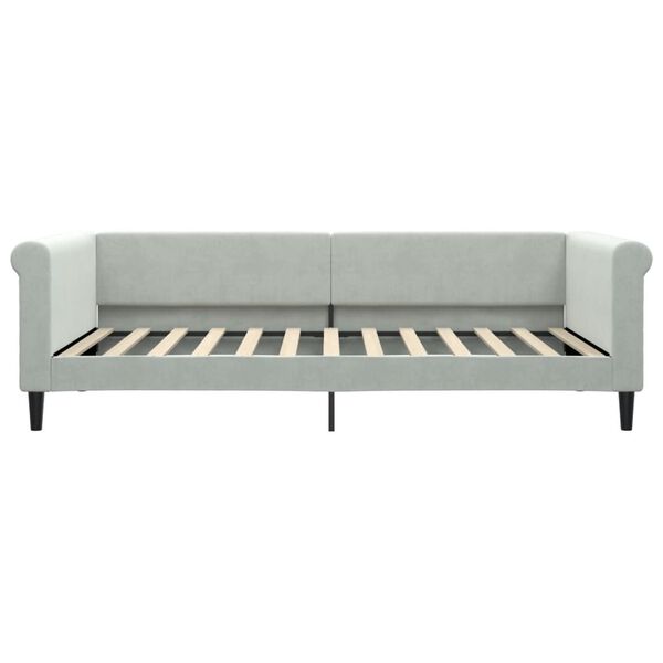 Showing Product Image 3 of 8