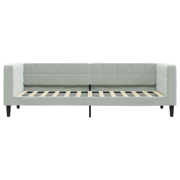 Showing Product Image 3 of 8