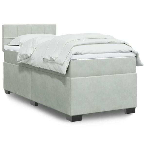 Showing Product Image 2 of 18