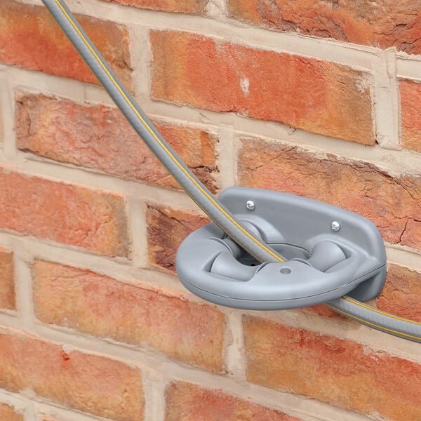 Hozelock &scaron;ļūtenes spole ar 15 m &scaron;ļūteni, stiprināma pie sienas, 30 m