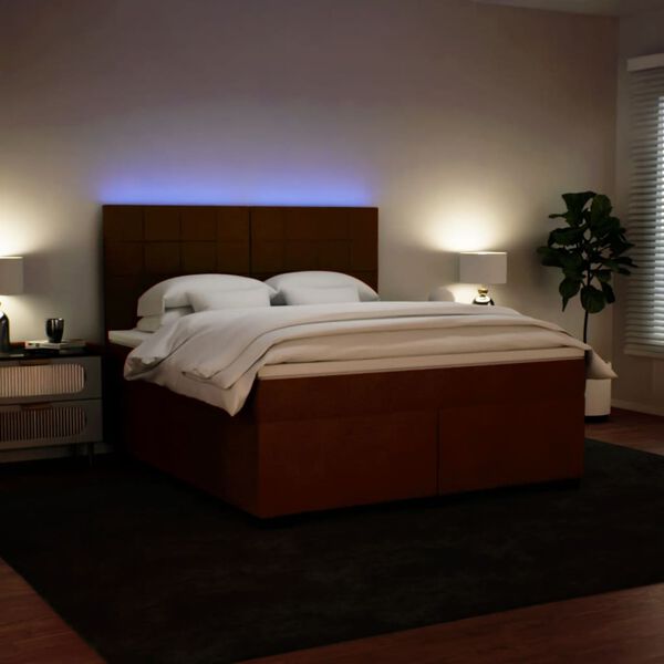Showing Product Image 4 of 19