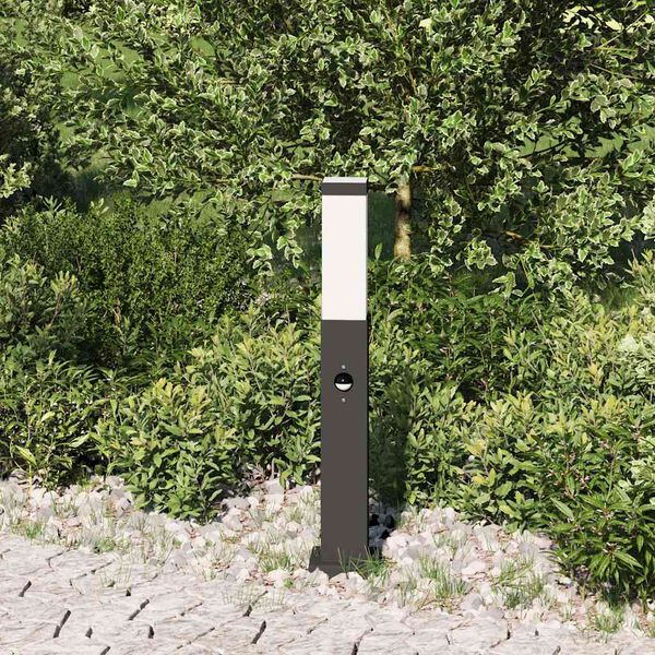Showing Product Image 3 of 11