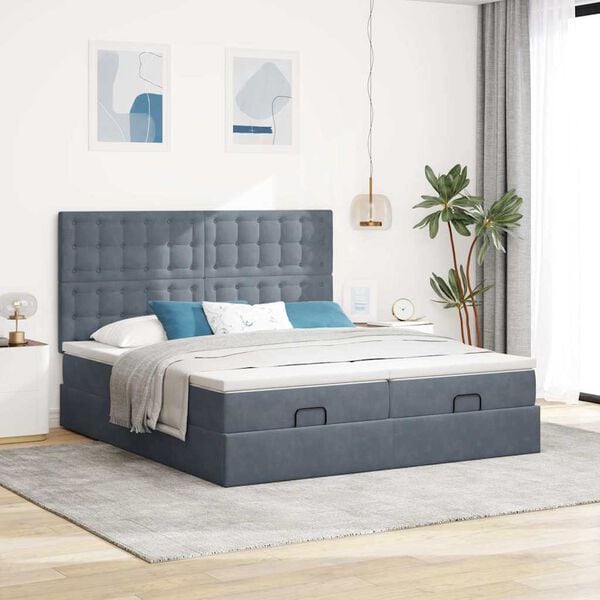 Showing Product Image 4 of 18