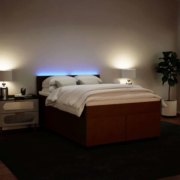 Showing Product Image 4 of 18