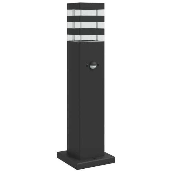 Showing Product Image 1 of 7