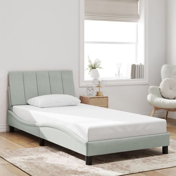 Showing Product Image 4 of 16