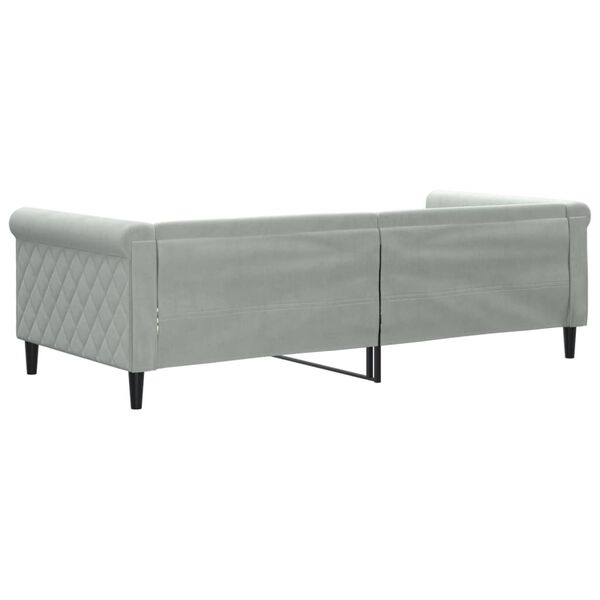 Showing Product Image 4 of 8