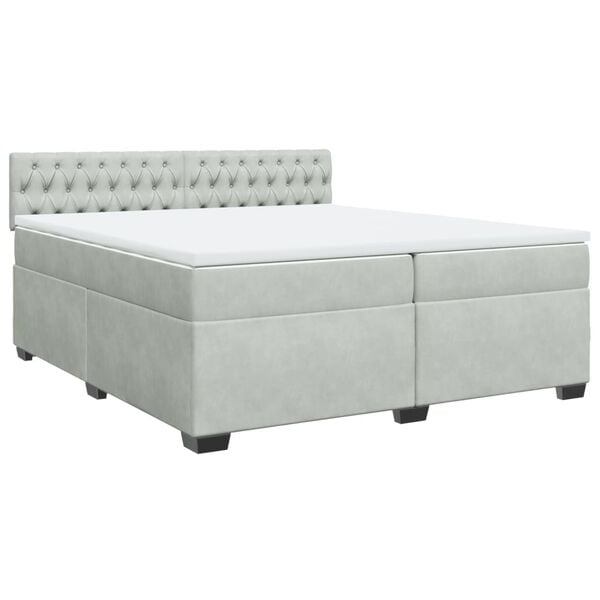 Showing Product Image 3 of 18