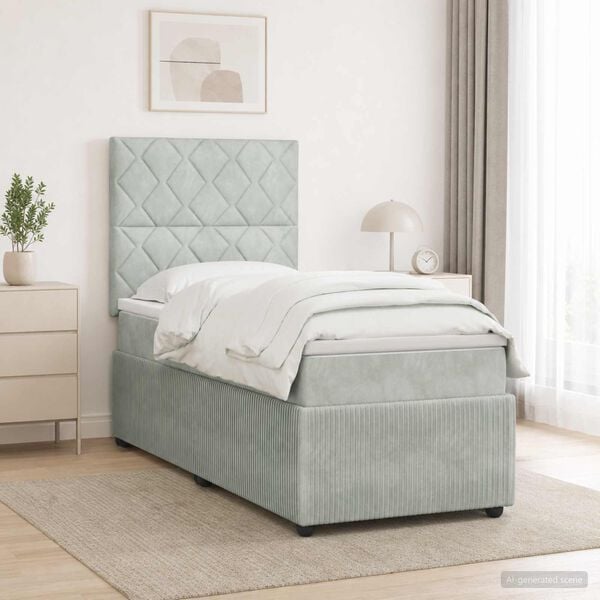 Showing Product Image 4 of 12