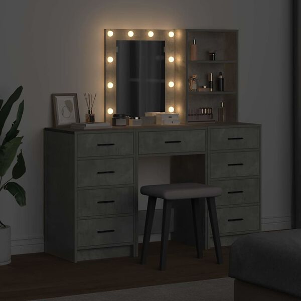Showing Product Image 4 of 17