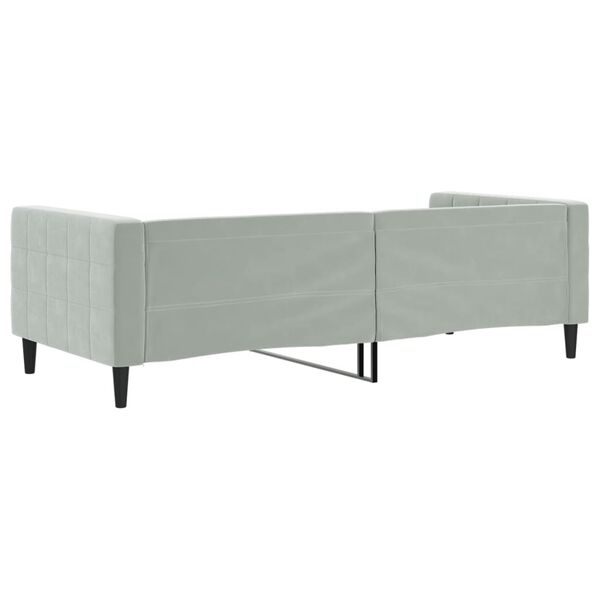 Showing Product Image 4 of 8
