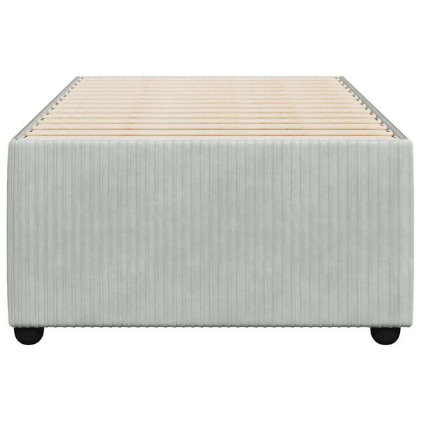 Showing Product Image 4 of 9