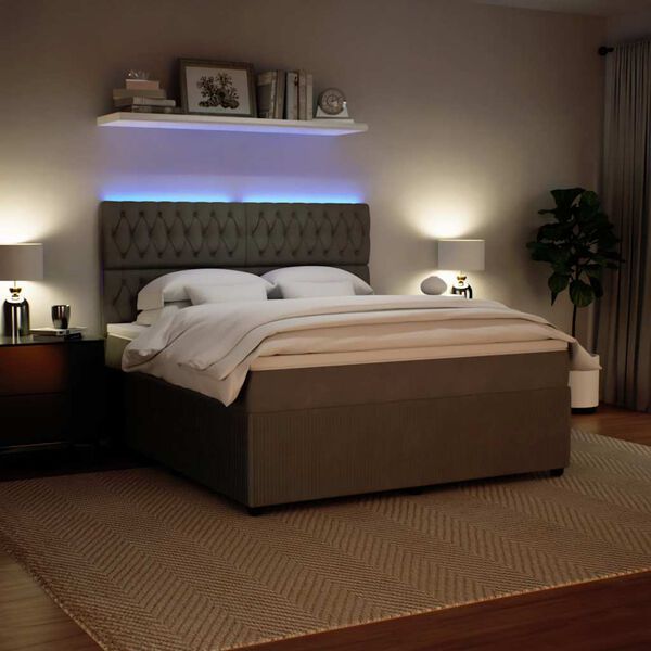 Showing Product Image 4 of 19