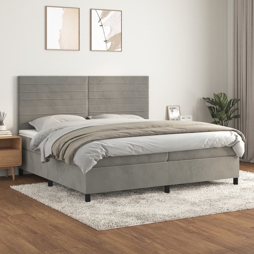 vidaXL atsperu gulta ar matraci, gaiši pelēka samts, 200x200 cm