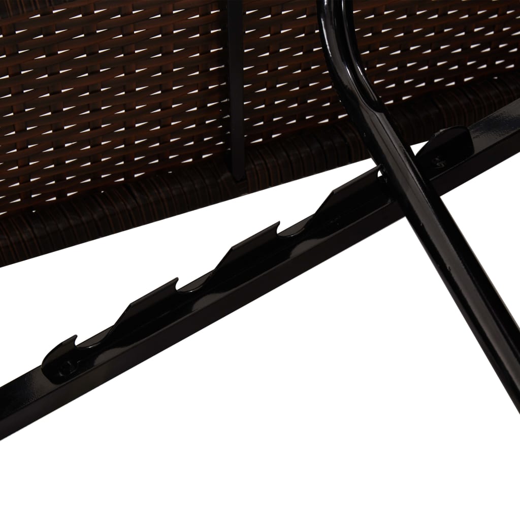 vidaXL 2 sauļošanās zviļņi ar galdiņu, brūna PE rotangpalma